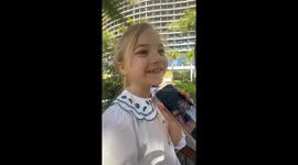 Dream realized: 6-year-old snaps photo with idol Cristiano Ronaldo