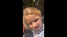 Video about how my 6 year old daughter Marcelina took a photo with my idol Cristiano Ronaldo