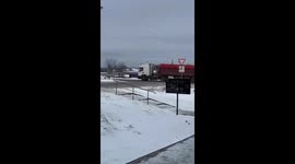 Tragic military plane crash in Belgorod: Il-76 carrying Ukrainian prisoners of war plunges