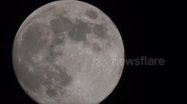 Stunning nearly full Wolf Moon rises in Kent, UK
