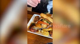 American tourist goes on amusing UK food tour of after falling in love with roast dinners
