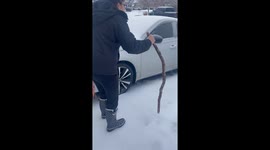 Woman's heart (and balance) broken after getting betrayed by rain boots while walking on ice