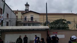 2 suspects in Istanbul church attack confined: minister