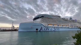 US: World’s Largest Cruise Ship “Icon Of The Seas” Begins Maiden Voyage