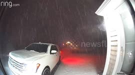 Ford Expedition Rolls Out of Driveway