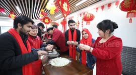 Foreign students experience traditional Chinese culture in Huaian, China