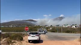 Evacuations Ordered as Blaze Engulfs Western Cape in Pringle Bay, South Africa
