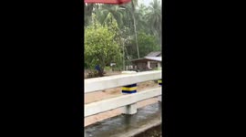 Severe flooding strikes Tandang Sora: multiple homes damaged