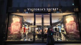 Victoria’s Secret flagship store in New Bond Street finally shuts its doors for the last time