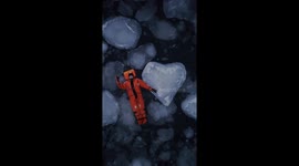 Synchronized Swimming in Icy Waters