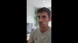 Pet owner catches his sneaky dog stealing food from fridge
