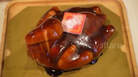 Restaurant serves duck-shaped ice cream for Chinese New Year