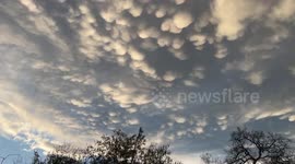 Stormy beauty: mammatus clouds blanket Sierra Nevada foothills in Auburn, California