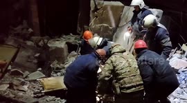 Bakery collapse tragedy in Lisichansk: 28 dead, 10 rescued after shelling; LPR declares mourning