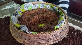 unique and stylish! Lamtoro tree seed bags and wallets are also environmentally friendly