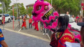 Firecrackers and lion dancers on show as Sydney celebrates Chinese New Year