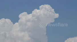 Local amused as they spot 'dog-shaped' cloud in sky above Indonesia