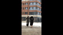 Winter slip-up: snowy mishap caught on camera in Shanxi Province