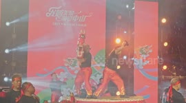 Canadian expat experiences cultural heritages in Guangdong