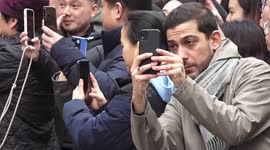 People worldwide embrace Dragon Year Spring Festival celebration