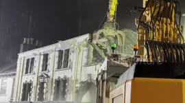 Dangerous pub in Kendal has emergency demolition before it collapses.