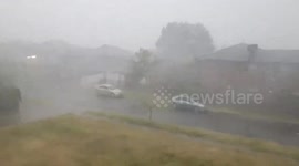 Severe weather pummels Victoria, including Melbourne, with flash flooding and hail