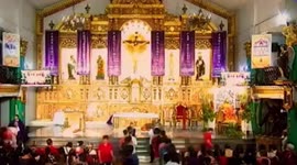 Philippines church balcony collapse kills one and injures 55