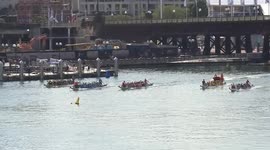 Dragon boat racing celebrates Chinese New Year in Sydney