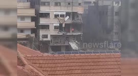 Israeli Tanks Bomb Homes Near Khan Younis Hospital