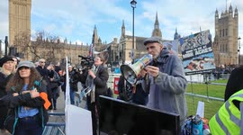 A Camp Beagle campaigner talks about the cruelty to Beagles at the Camp Beagle rally outside Parliament