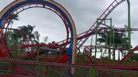 Montaña rusa básica en Valencia Venezuela