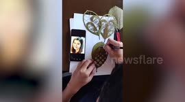 Artist carves out dried leaves to make beautiful portraits