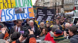 Stella Assange joins massive march to Downing St in support of Julian Assange