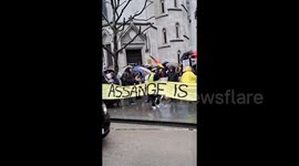 UK: Crowd Gathers Outside London Court To Show Support For Julian Assange On His Extradition Hearing 8