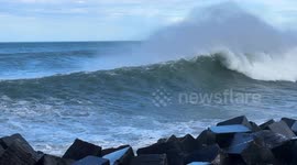 Lo que la borrasca Louis esta dejamdo en el litoral donostiarra