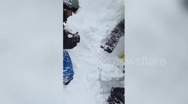 Tragedy strikes as avalanche claims life of foreigner in northern India, several rescued