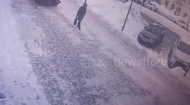 68-year-old woman injured by reversing vehicle on Lenin street, Russia
