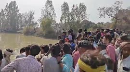 Tractor carrying Hindu devotees falls into pond killing at least 15 in India
