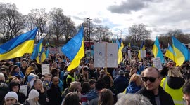 Ukraine supporters rally in London on 2-year anniversary of Russia's invasion
