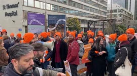 Picket outside St Thomas’ Hospital in London as junior doctors stage a fresh strike over pay