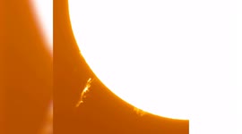 Astrophotographer captures jaw-dropping view of 200,000 km high wall of Sun plasma