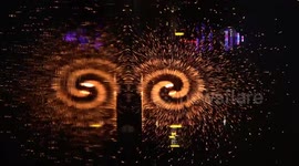 Spectacular molten iron sparks performance stuns crowds in northern China