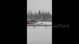 Canada: Multiple Vehicle Pile Up On Trans-Canada Highway Near Calgary 2
