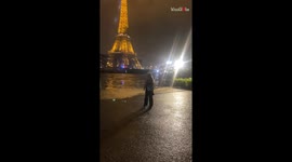 Woman mistakes her boyfriend for a murderer while he is trying to propose *Hilarious*