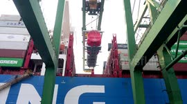 N China's Tianjin Port records successful unloading of 700 Airbus aircraft's large parts