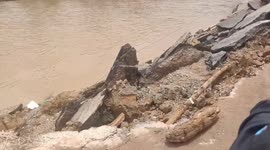 Extreme weather in Indonesia caused landslides and total road closures in West Sumatra