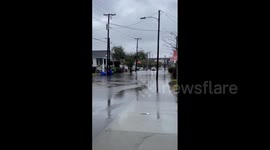 US: Record Rainfall Causes Flooding In Parts Of Charleston, South Carolina 2