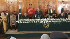 Zardari takes oath as 14th president of Pakistan