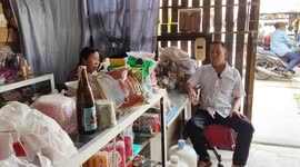 Furious American pensioner, 72, 'strangles policeman' in Thailand