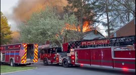 Massive Building Fire Leaves Dozens Displaced in Columbia, SC, USA
